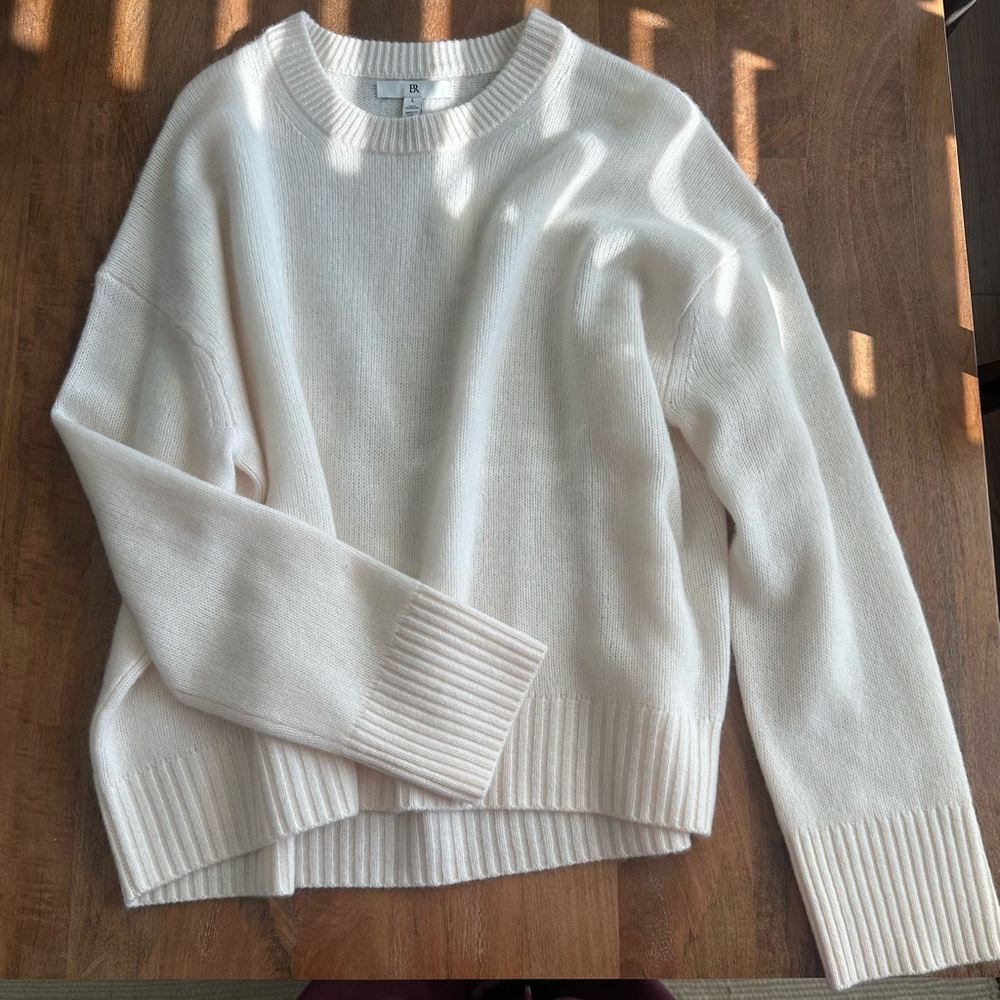 Banana Republic 100% Cashmere Sweater